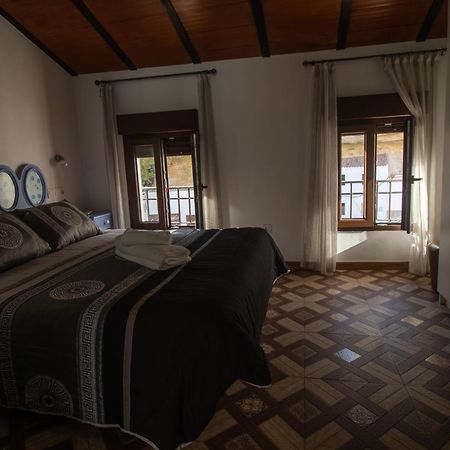 Casa Aveda Villa Setenil De Las Bodegas ภายนอก รูปภาพ